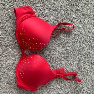 Victoria’s Secret bra